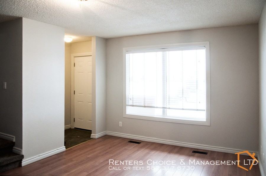 2122 15th St #4 - Photo 3 of 19