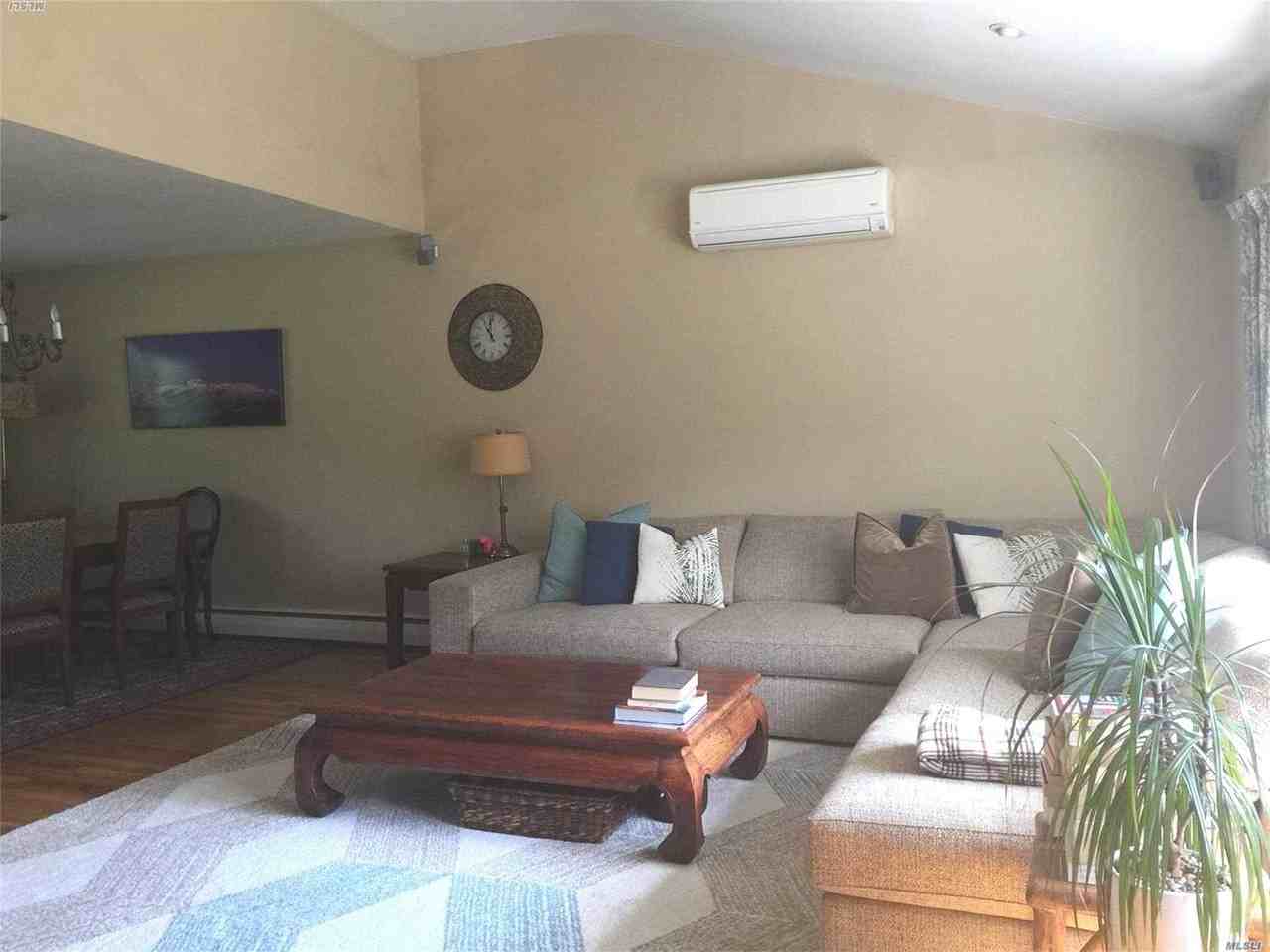 29 Village Dr - Photo 3 of 11