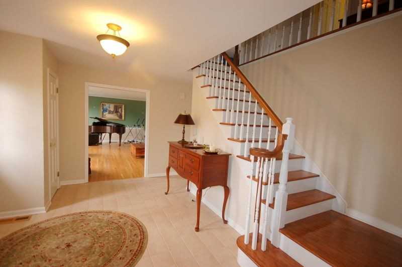 7 Globe Mills Rd - Photo 3 of 25