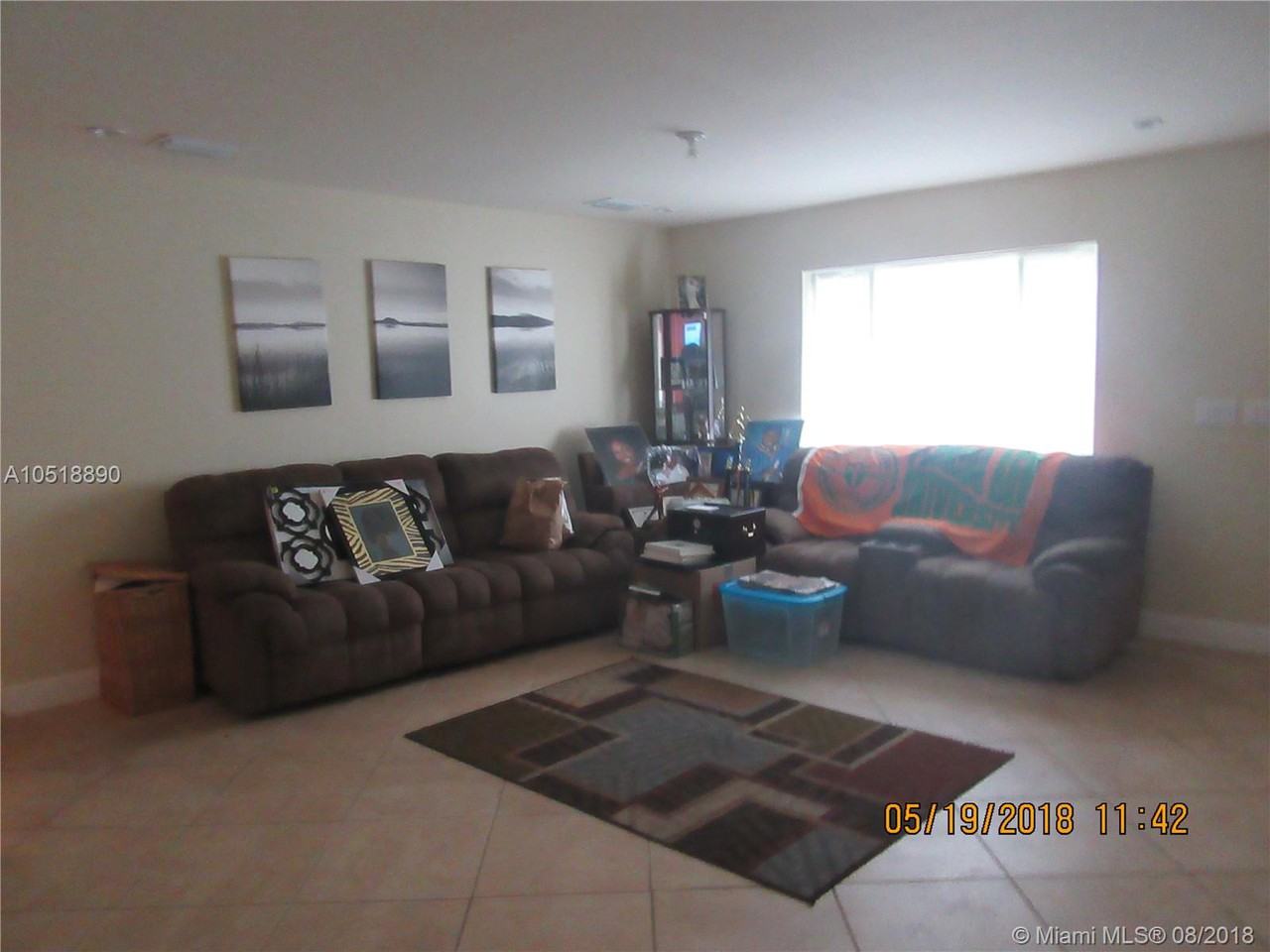 11120 Southwest 138th Street - Photo 3 of 14