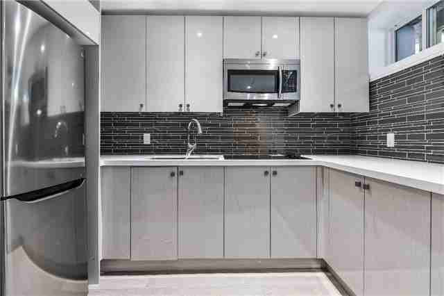 707 Crawford Street #Lower