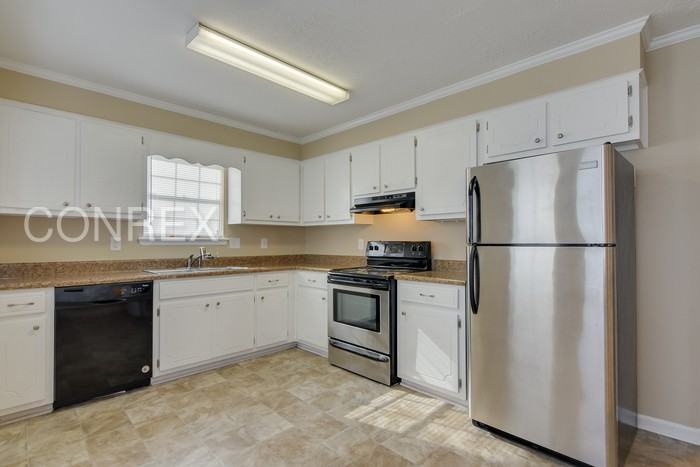 4313 Wild Rose Dr - Photo 2 of 9