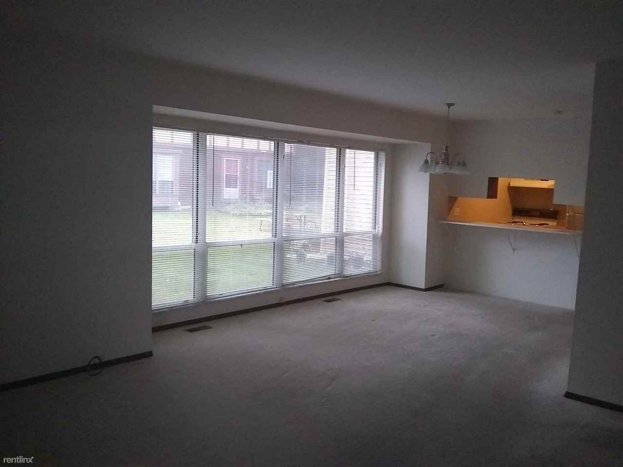 7580 Timbercreek Ct - Photo 2 of 5