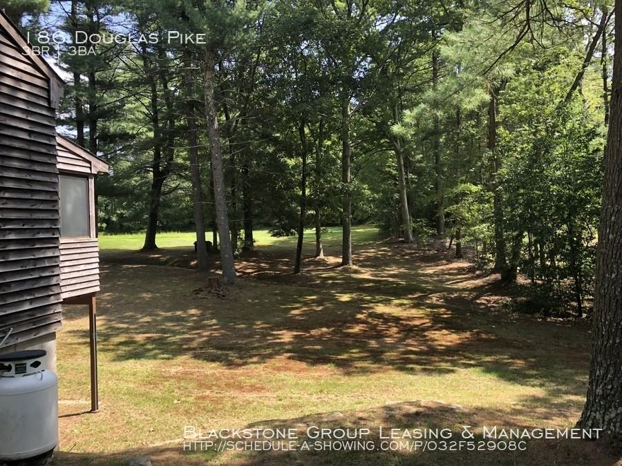 186 Douglas Pike - Photo 3 of 43