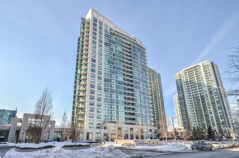 18 Harrison Garden Boulevard #940