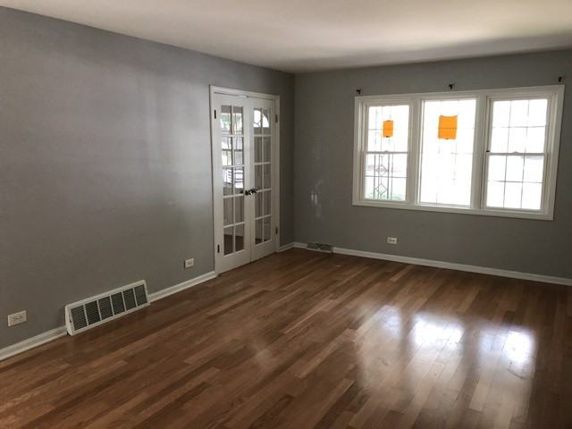 2944 MacFarlane Crescent - Photo 3 of 40