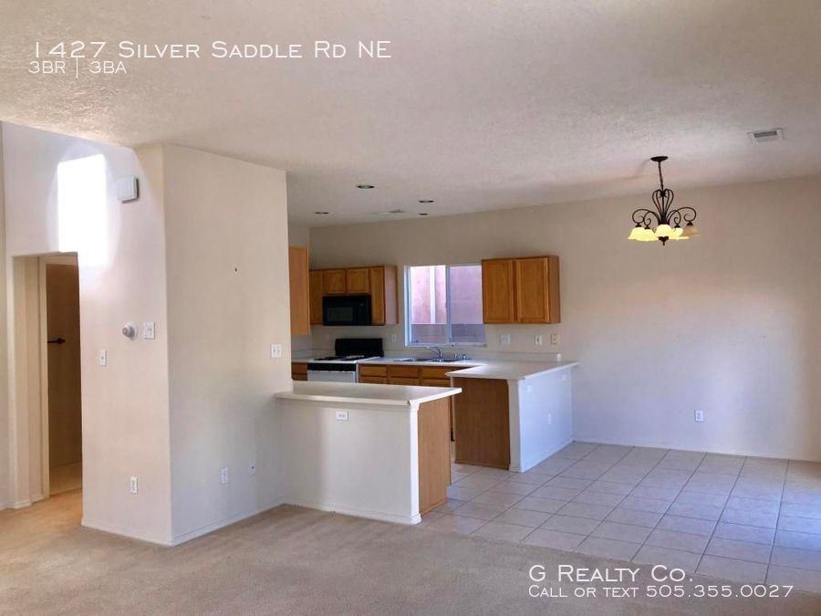 1427 Silver Saddle Rd NE - Photo 3 of 25