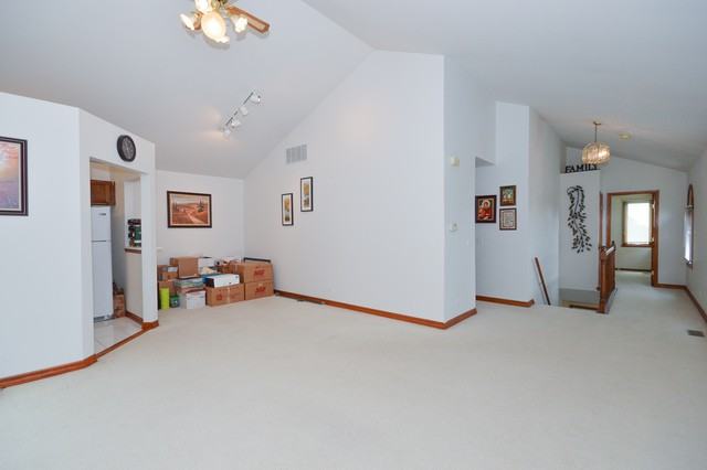 190 Inverness Ct #A - Photo 2 of 13