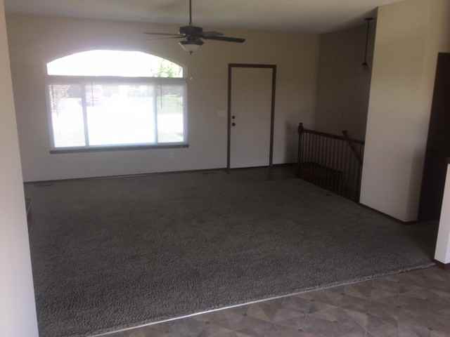 6845 N Grove St - Photo 3 of 24