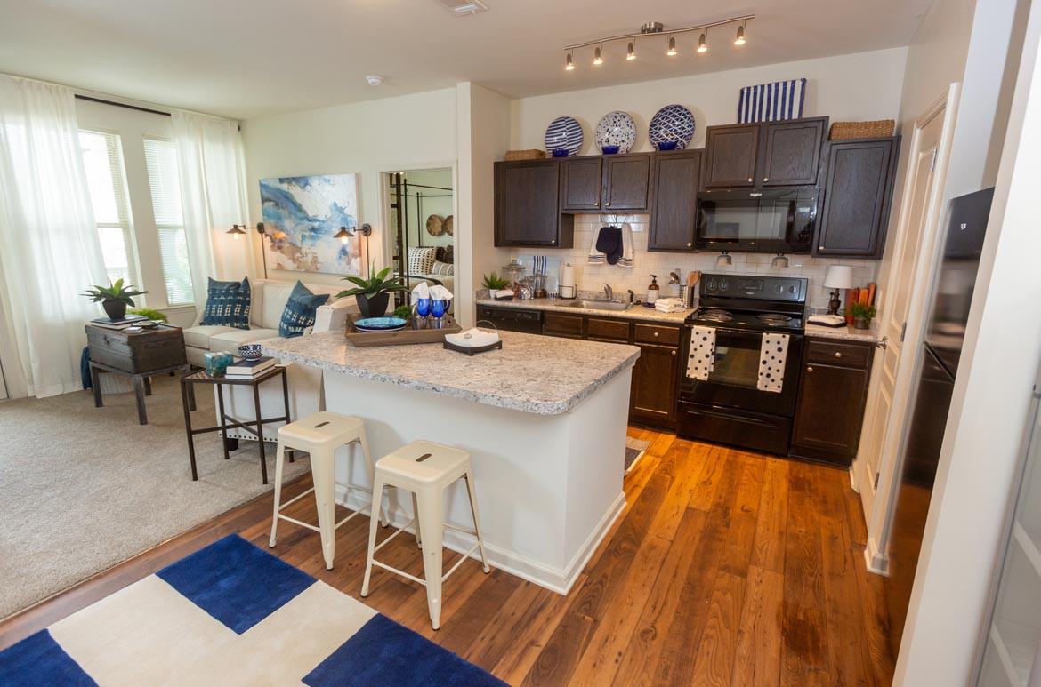 Legacy at Walton Green - Photo 2 of 19