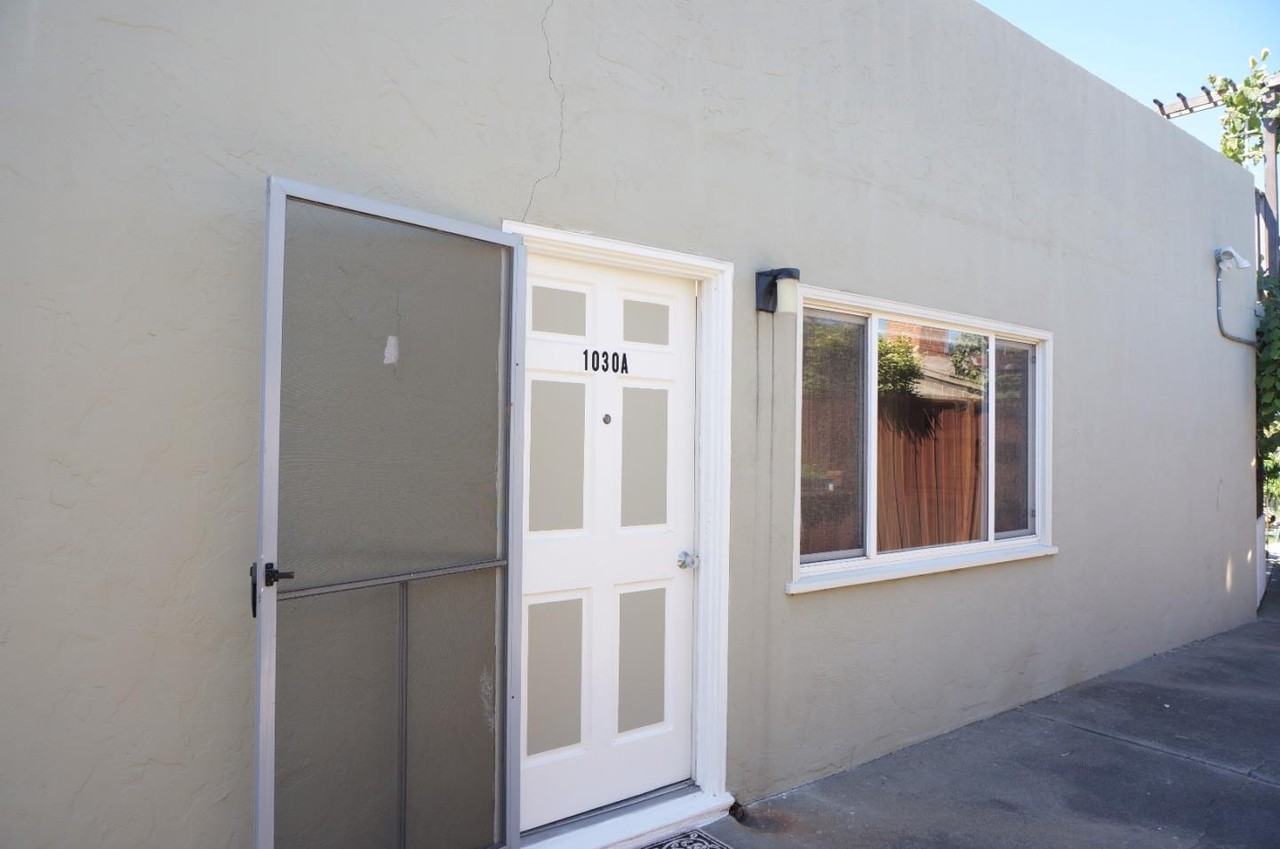 1030 N Humboldt St - Photo 3 of 14