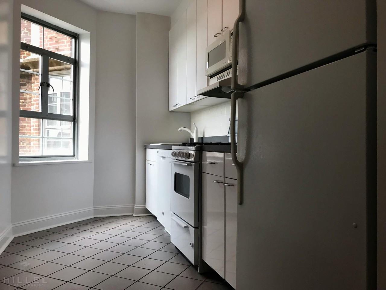 Greenway Terrace #37E