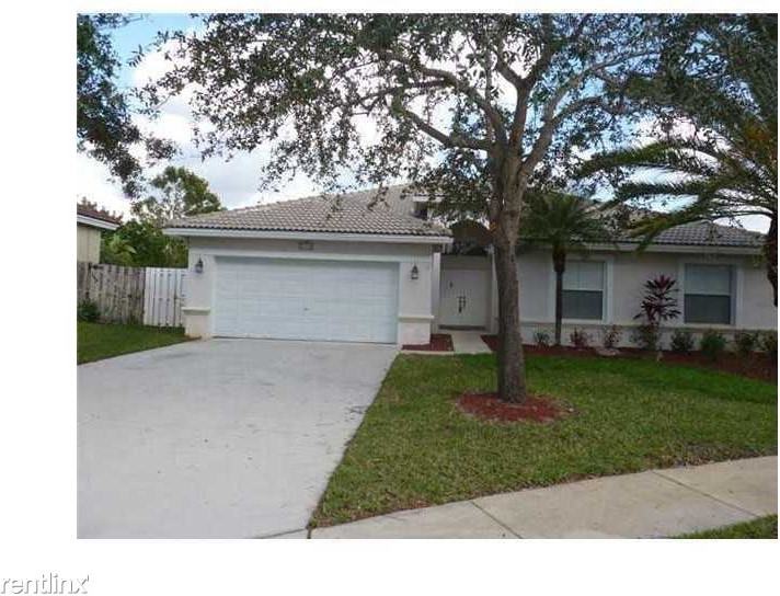 2311 NW 193rd Ave - Photo 3 of 13