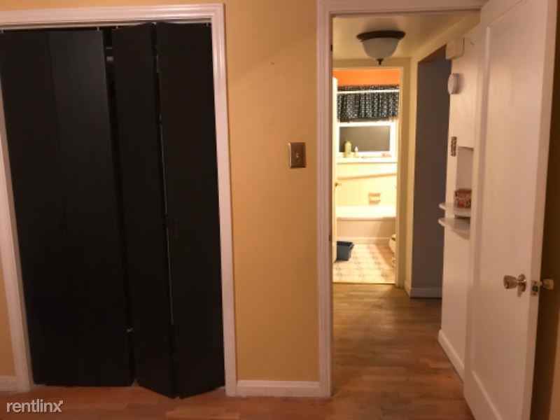 3022 4th Ave - Photo 3 of 10