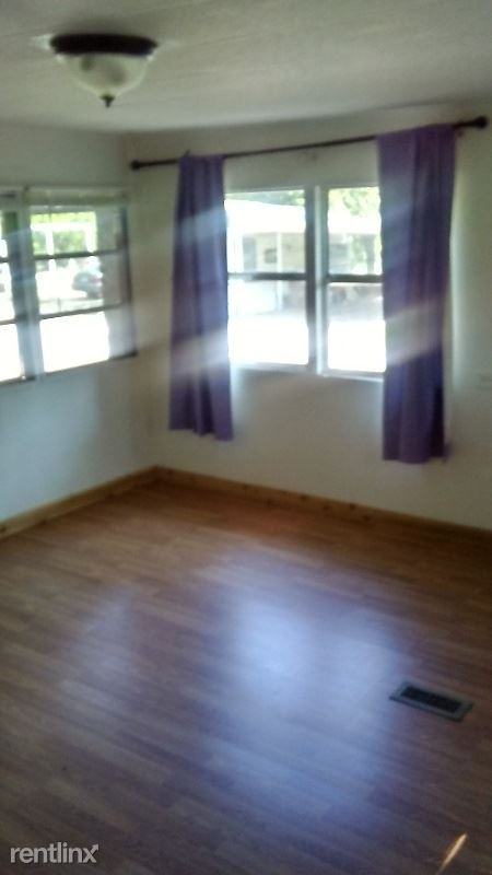4405 Oneal St #4 - Photo 2 of 8