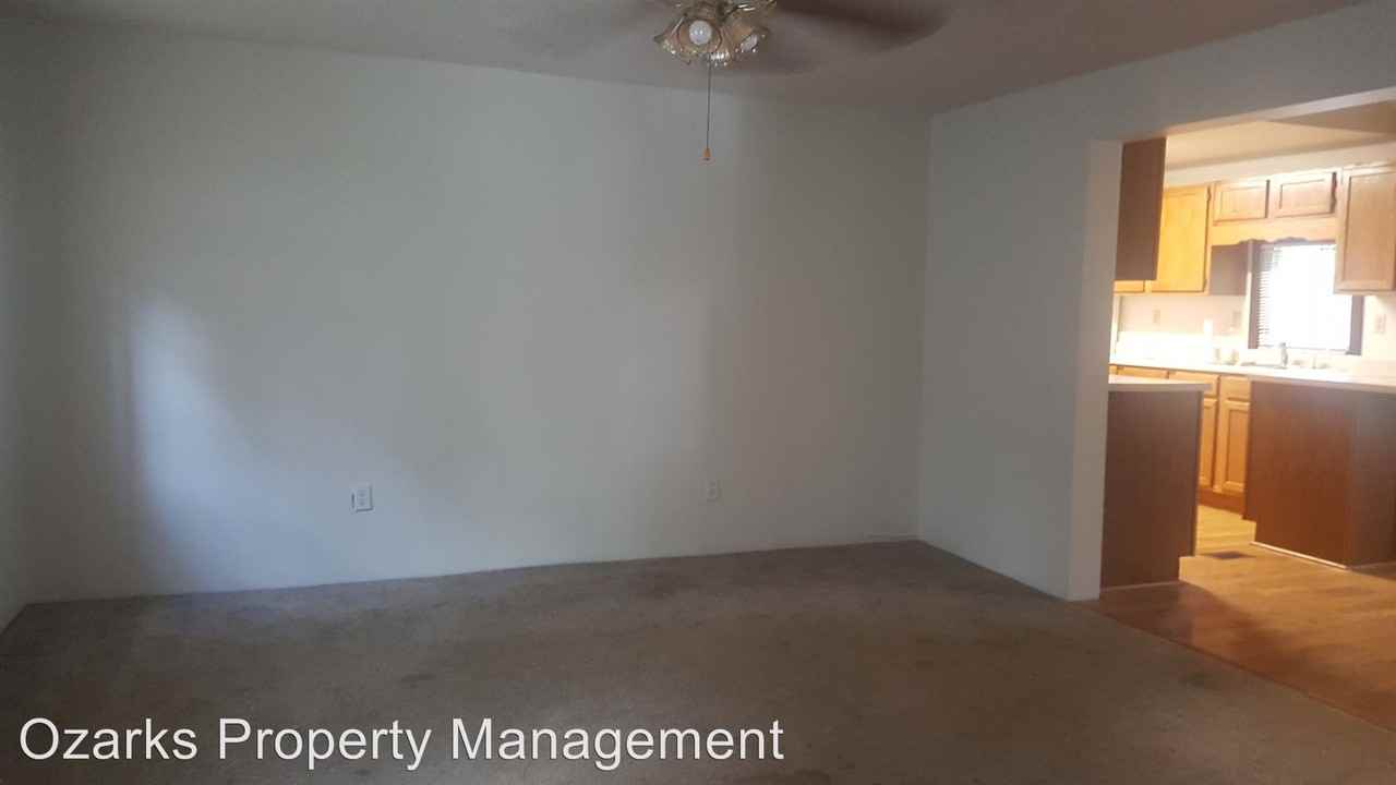 4023 Westgate Rd - Photo 3 of 11