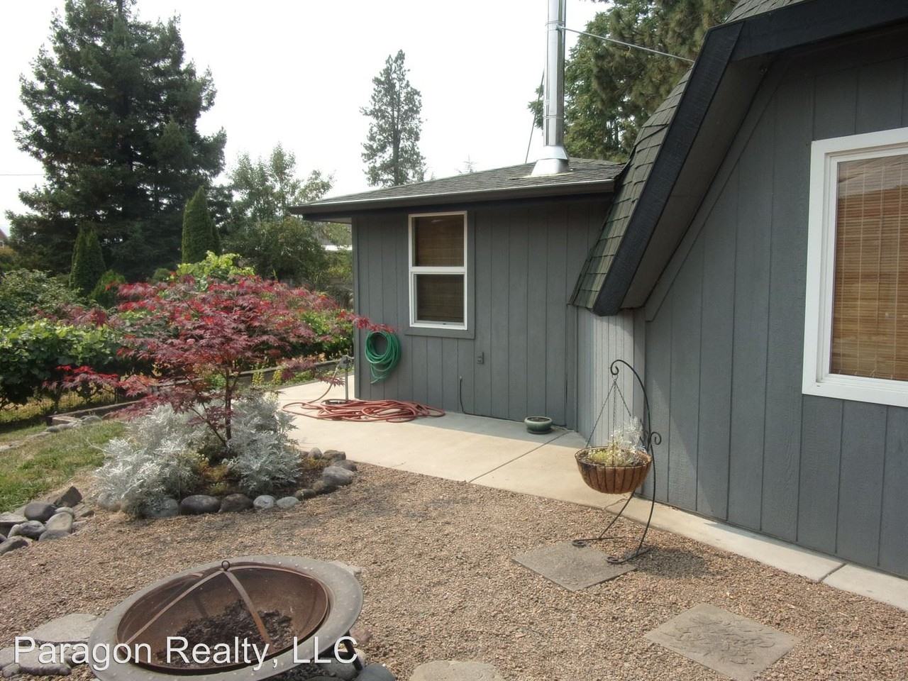 630 N 3rd St - Photo 2 of 10