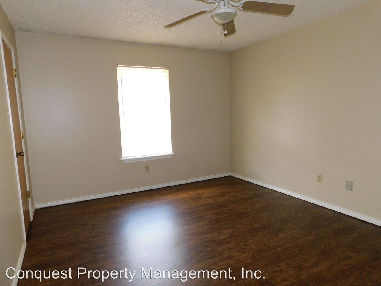 2110 Stoneridge Dr - Photo 2 of 10