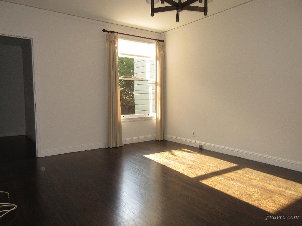 1156 Guerrero St - Photo 2 of 12