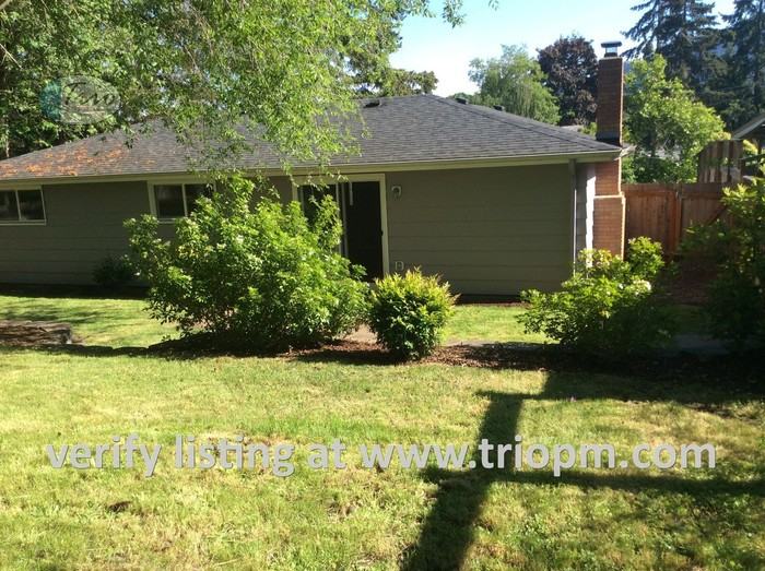 195 E 39th Ave - Photo 2 of 36