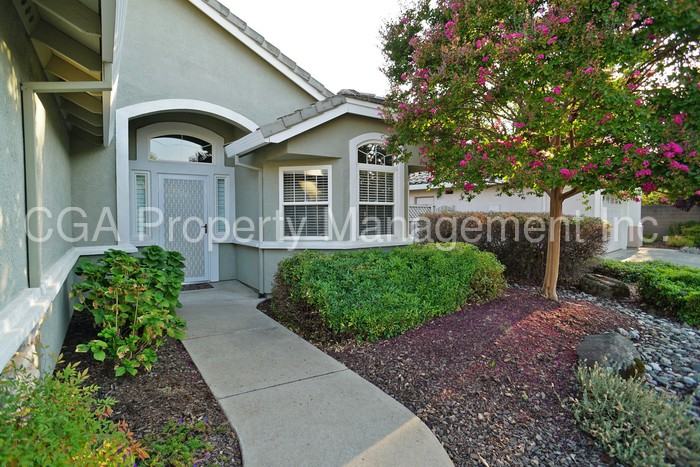 257 Snowy River Ct - Photo 2 of 22