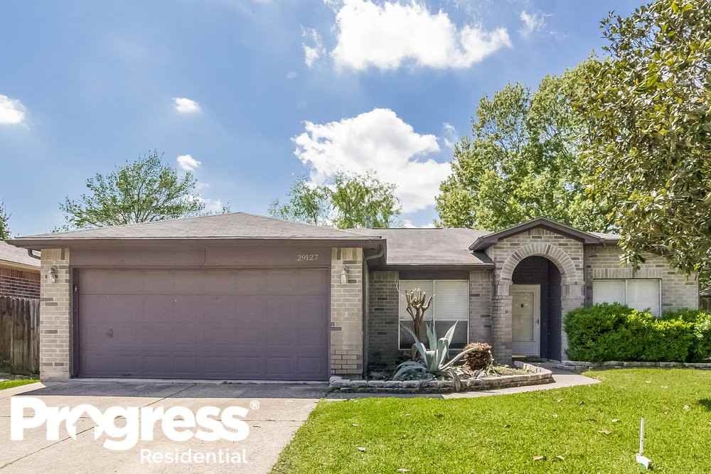 29127 Waltham St, Spring, TX 77386 4 Bedroom Apartment