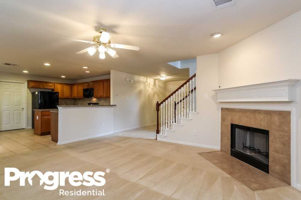 123 N Misty Dawn Dr - Photo 2 of 17