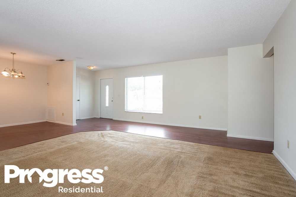 11100 Mohawk St - Photo 3 of 16