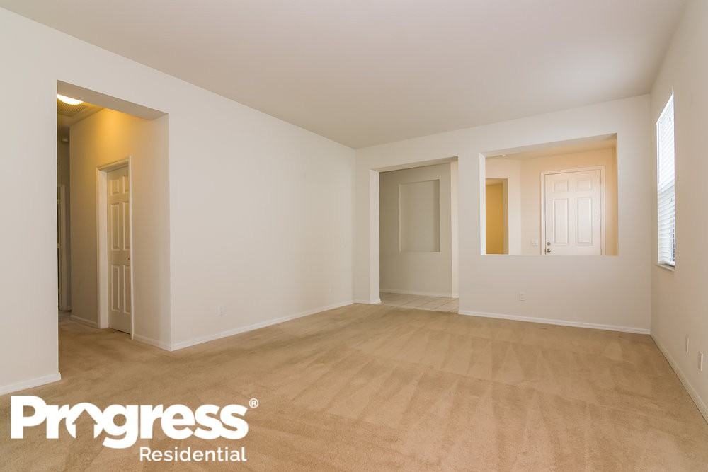 6780 Waterton Dr - Photo 3 of 15