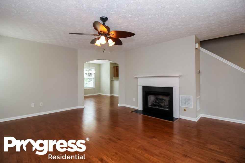 3046 Heatherbrook Trce - Photo 2 of 16