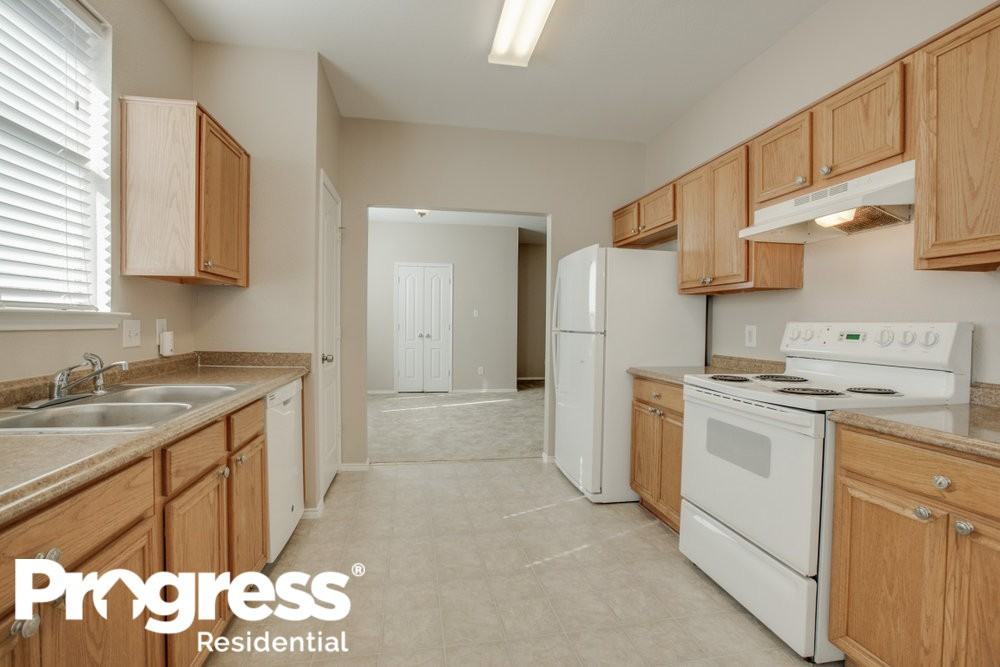 8628 Rainy Lake Dr - Photo 3 of 21