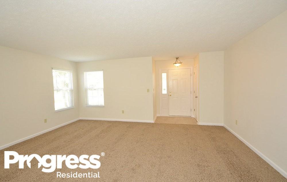 13019 Quarterback Ln - Photo 3 of 44