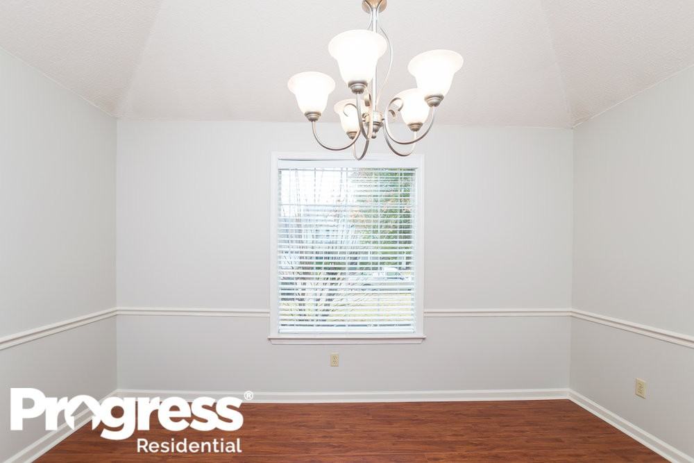 1458 Milestone Dr - Photo 3 of 12