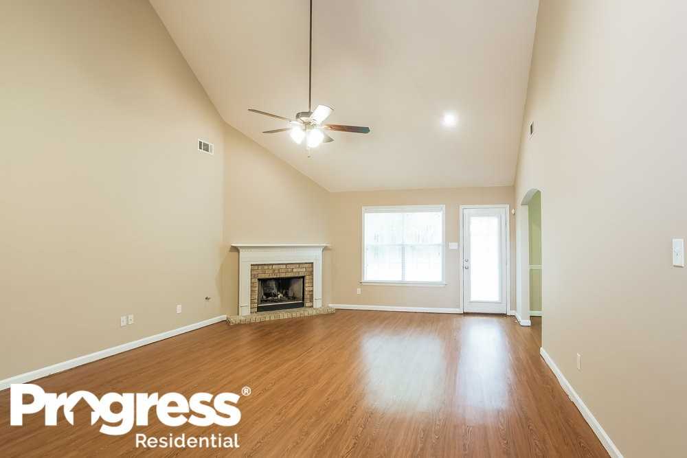 8500 Trondheim Dr - Photo 2 of 14