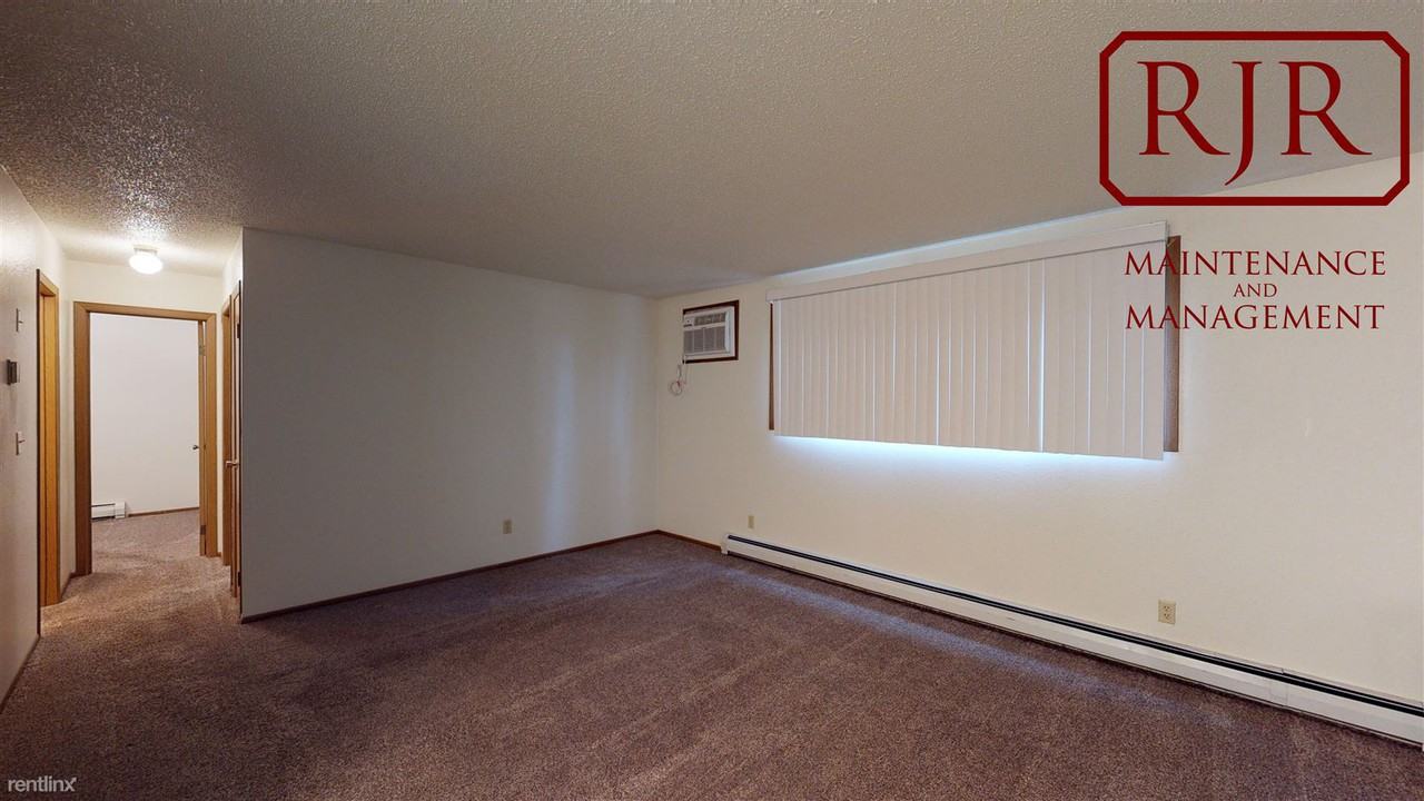 1706 E Main St - Photo 2 of 4