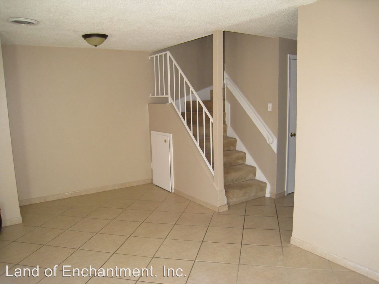 4525 Overland St NE - Photo 3 of 15