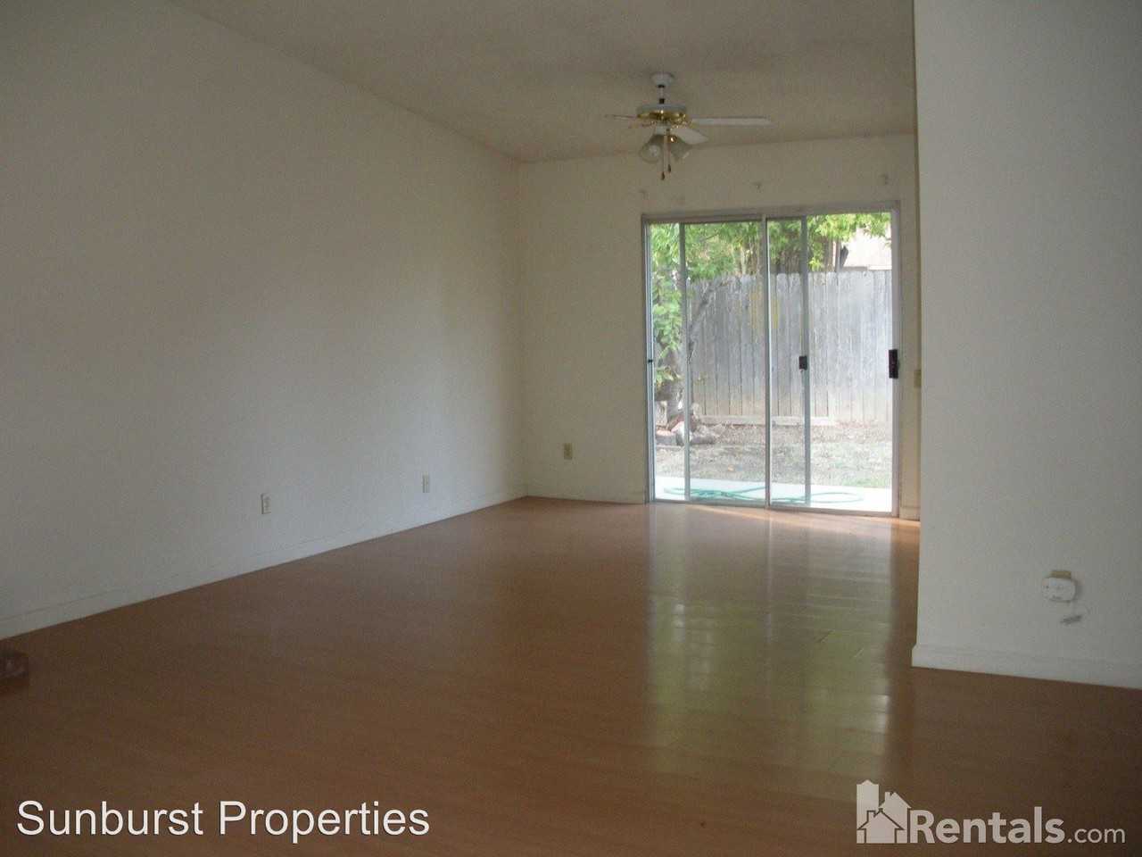 1732 Klamath River Dr - Photo 3 of 16