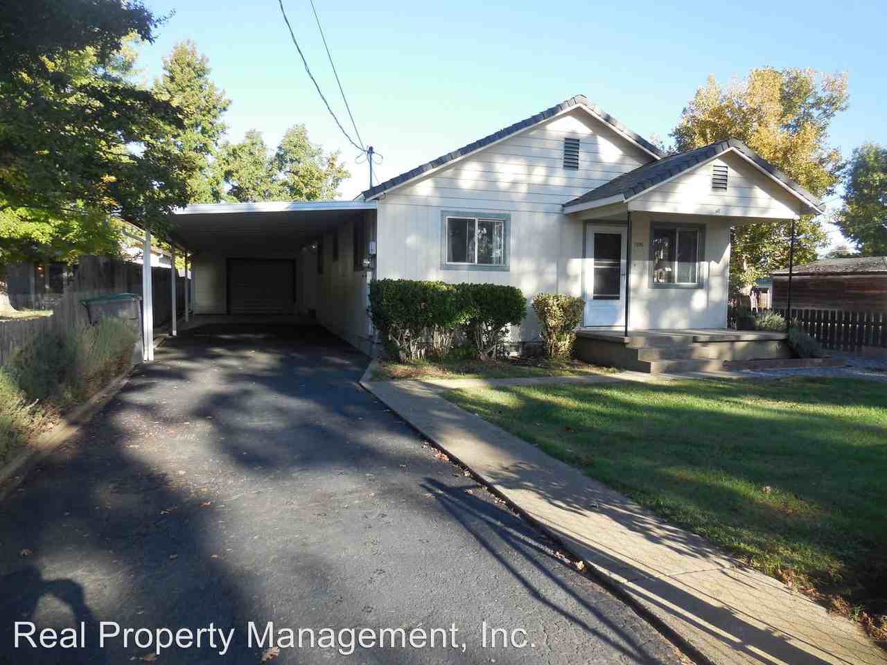 1590 Mill St - Photo 2 of 25