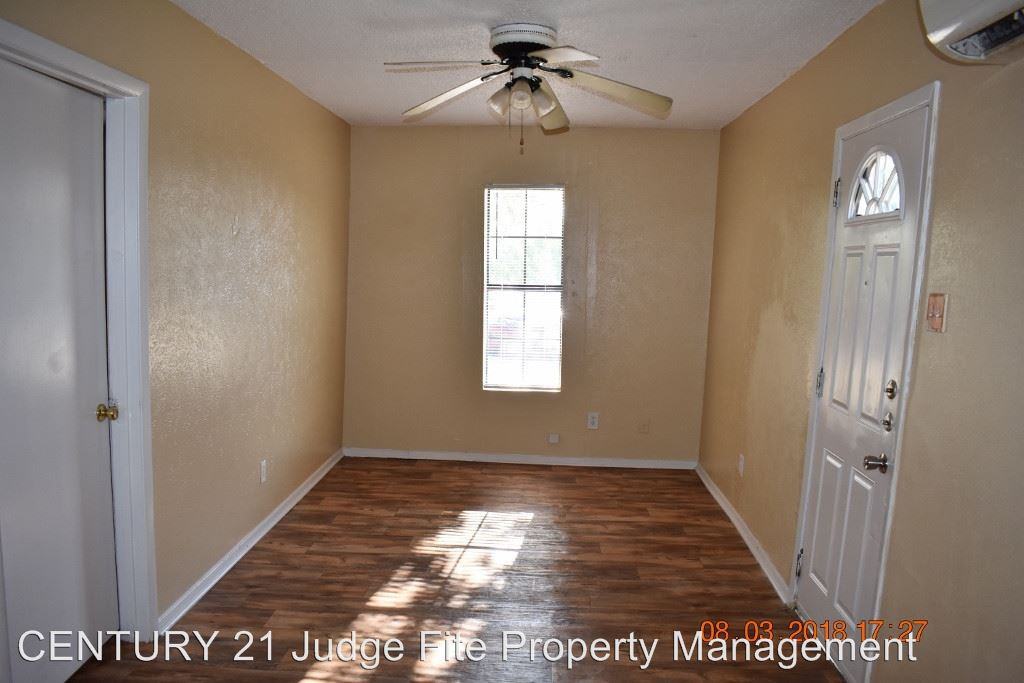 318 Overlook Dr - Photo 3 of 9