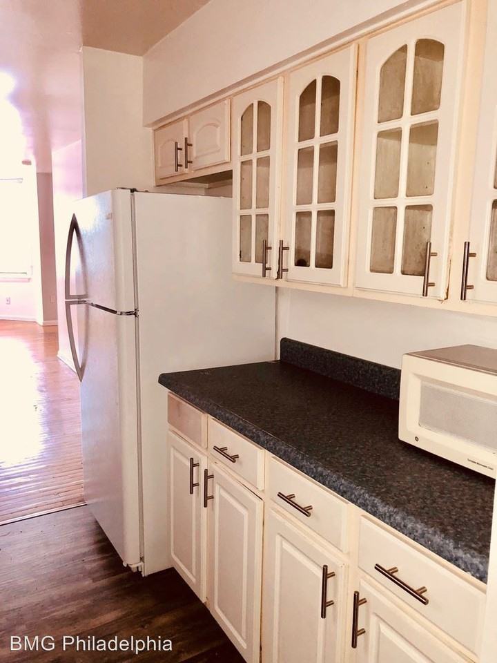 5172 Parkside Ave #2nd Floor - Photo 3 of 13