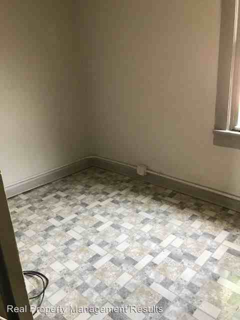 706 N. Third Ave - Photo 2 of 8