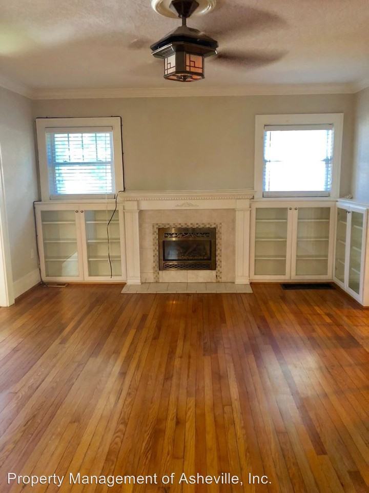 217 Westover Dr - Photo 3 of 23