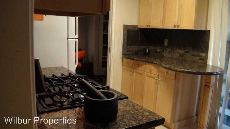 1320 Miramonte Ave - Photo 3 of 12