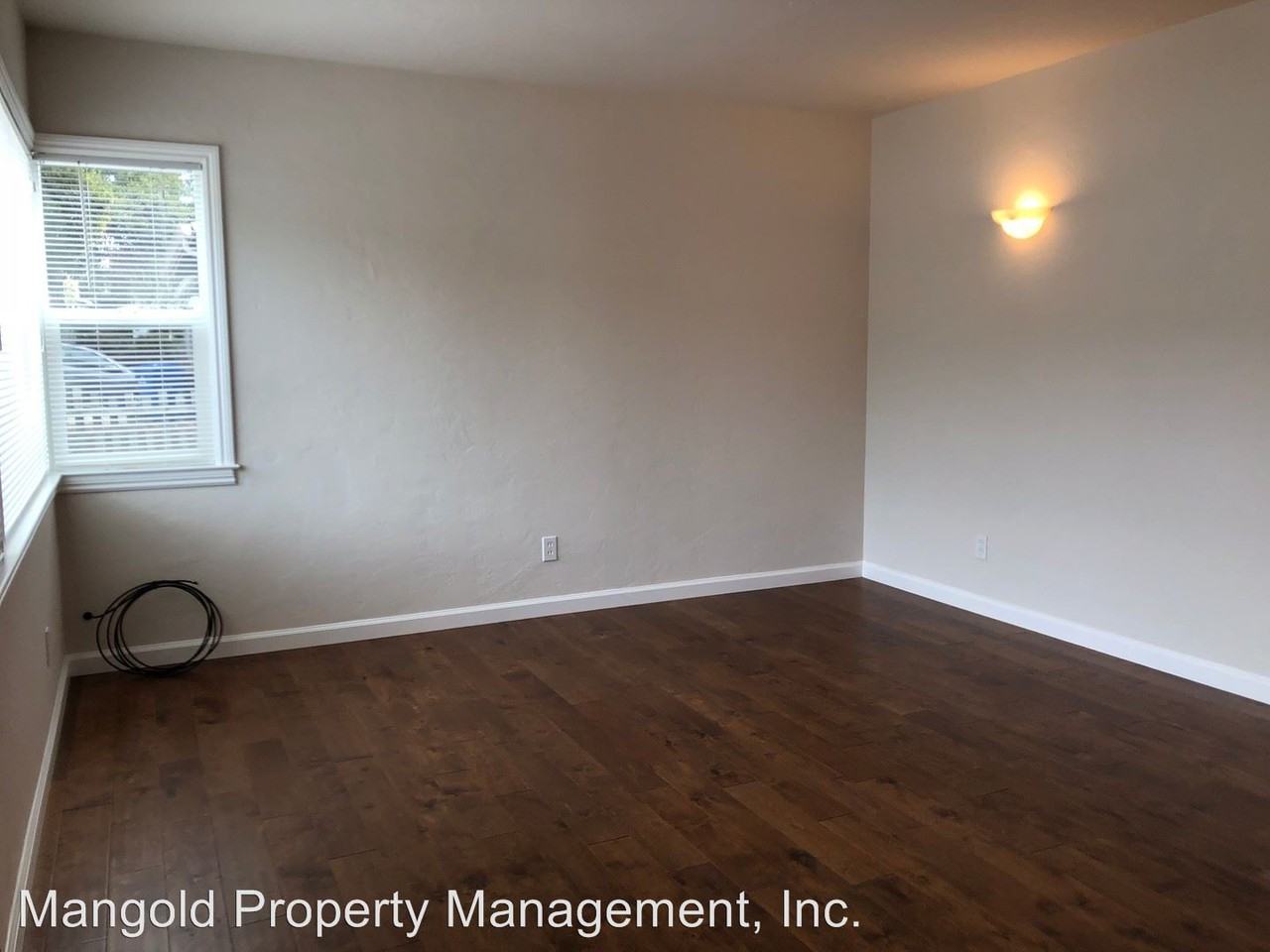 1669 Harding St - Photo 2 of 12