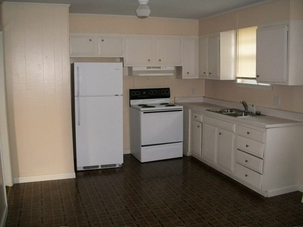 102 Hogin Rd - Photo 3 of 12