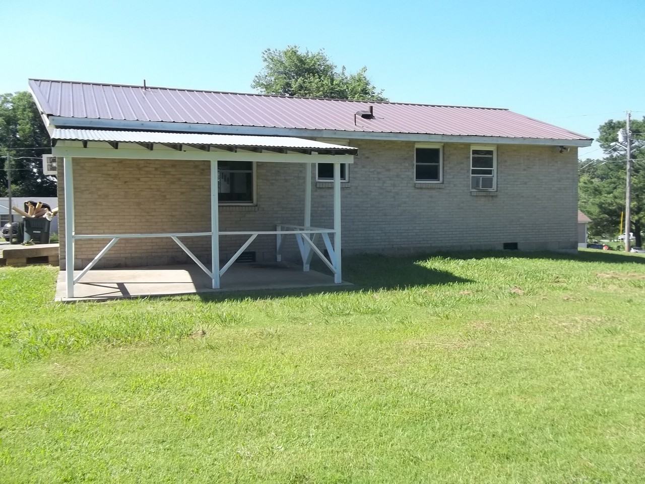 130 Hogin Rd - Photo 3 of 50