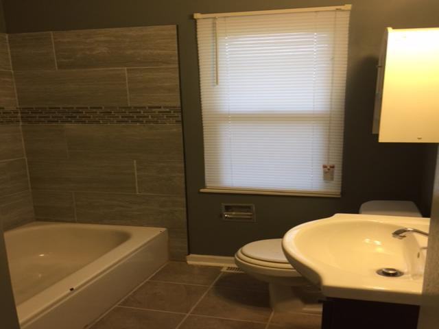 4307 E 113 Terrace - Photo 3 of 8