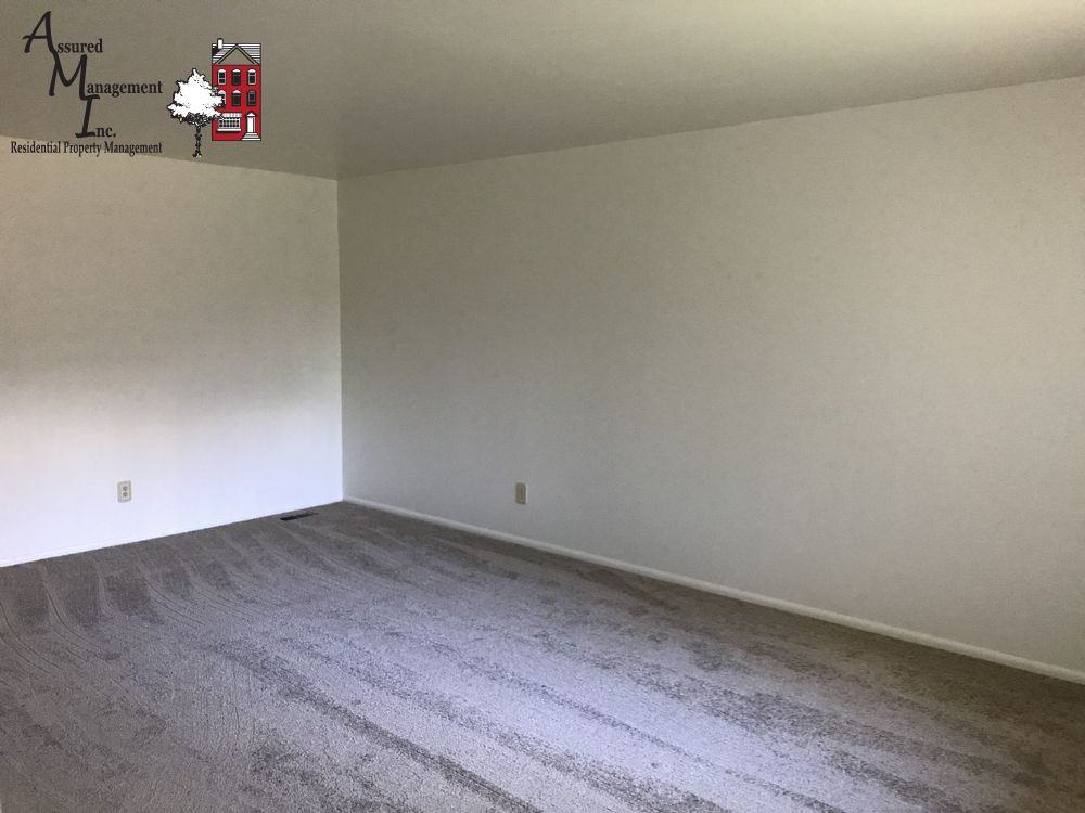 1978 S Deframe Way - Photo 3 of 16