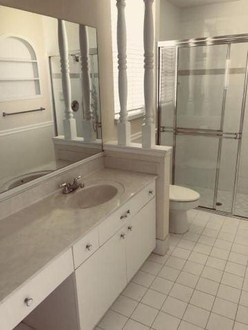 2509 SE Springtree Pl - Photo 2 of 3