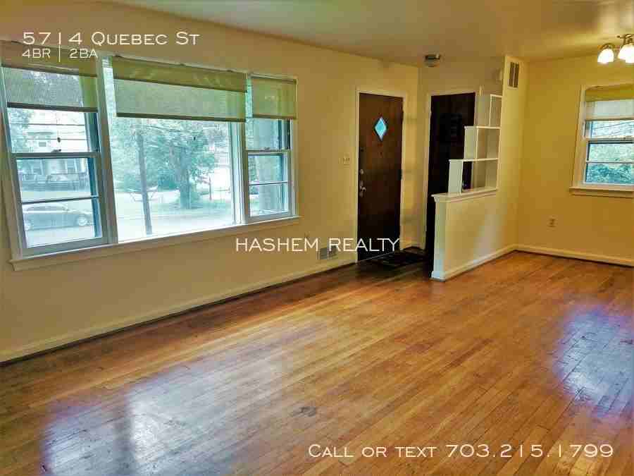 5714 Quebec St - Photo 2 of 15